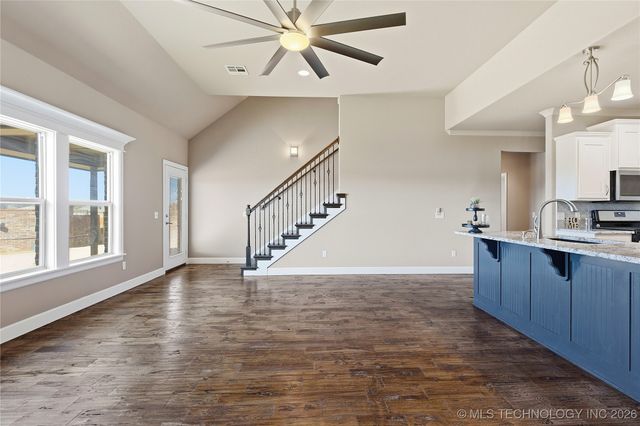 10402 S 226th East Avenue, Broken Arrow, OK 74014