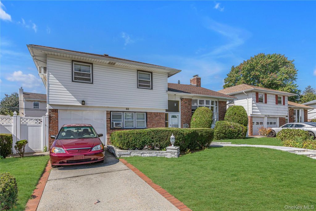 80 Rosalie Court, East Meadow, NY 11554 — photo 2
