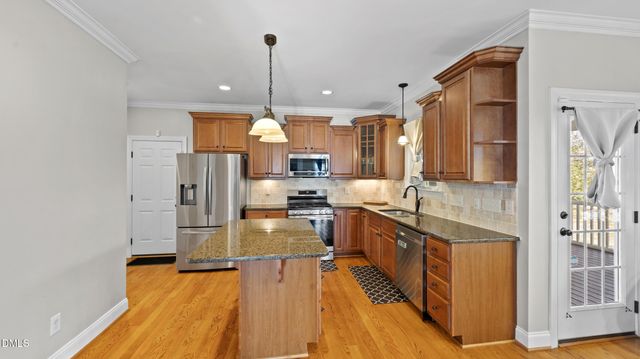 2817 Oakley Woods Lane, Apex, NC 27539