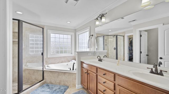 2817 Oakley Woods Lane, Apex, NC 27539