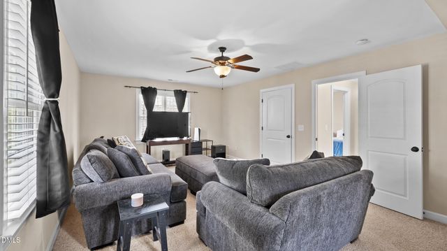 2817 Oakley Woods Lane, Apex, NC 27539