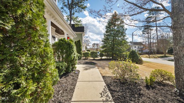 2817 Oakley Woods Lane, Apex, NC 27539