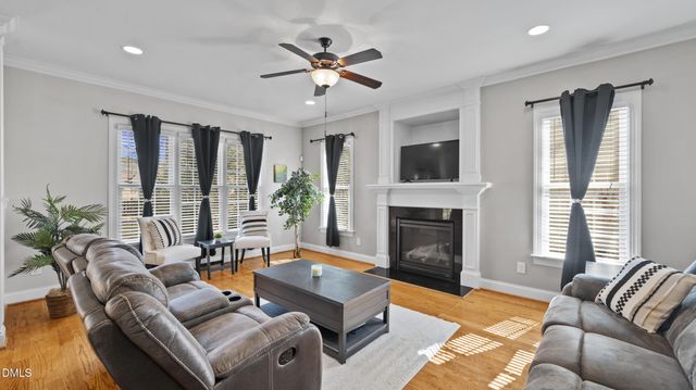 2817 Oakley Woods Lane, Apex, NC 27539