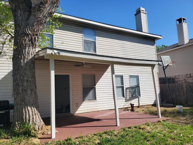 1212 Rambling Brook Trail, Denton, TX 76210