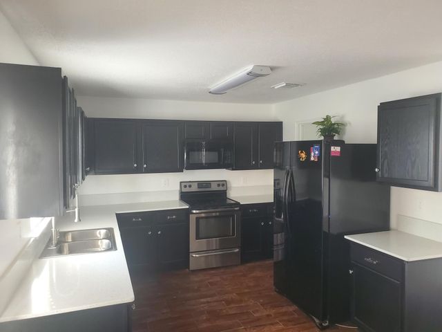 1212 Rambling Brook Trail, Denton, TX 76210