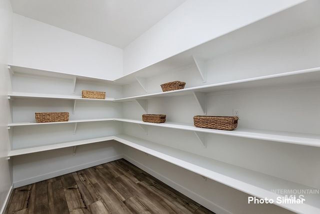 122 Ravello St, Caldwell, ID 83607