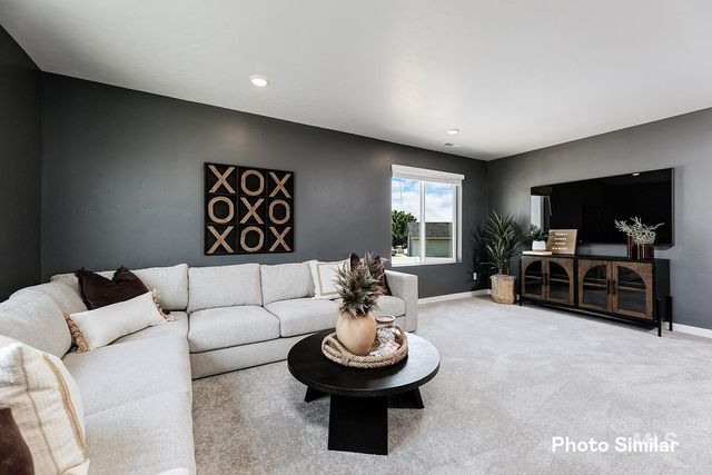 122 Ravello St, Caldwell, ID 83607