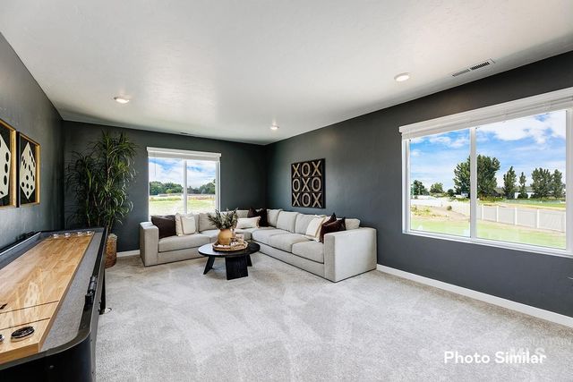 122 Ravello St, Caldwell, ID 83607