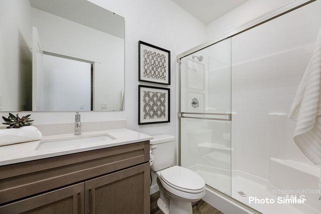 122 Ravello St, Caldwell, ID 83607