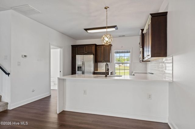 400 Garland Shores Drive, Hubert, NC 28539