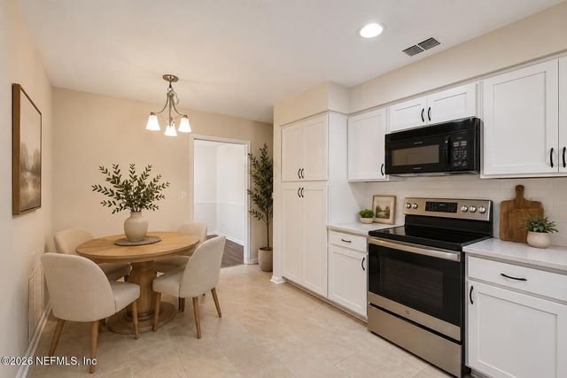 3412 DEERFIELD POINTE Drive, Orange Park, FL 32073