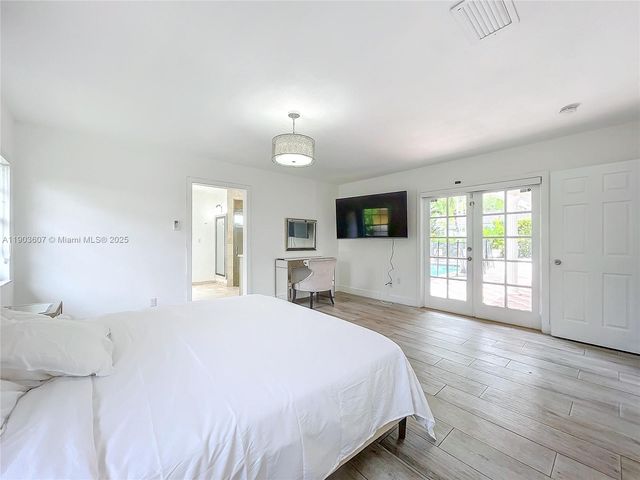 4740 N 31st Ct, Hollywood, FL 33021