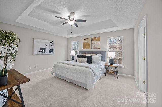 118 Meadow Pond Lane, Mooresville, NC 28117