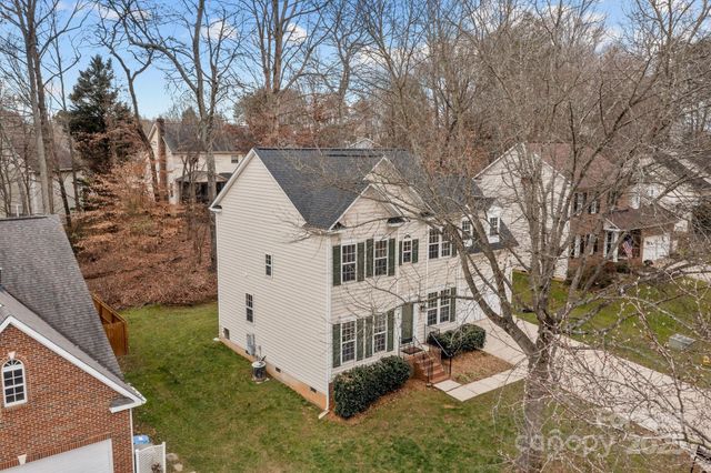 118 Meadow Pond Lane, Mooresville, NC 28117