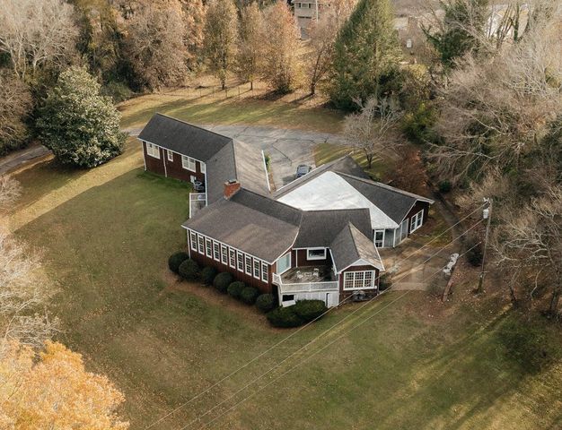 7322 Noah Reid Road, Chattanooga, TN 37421