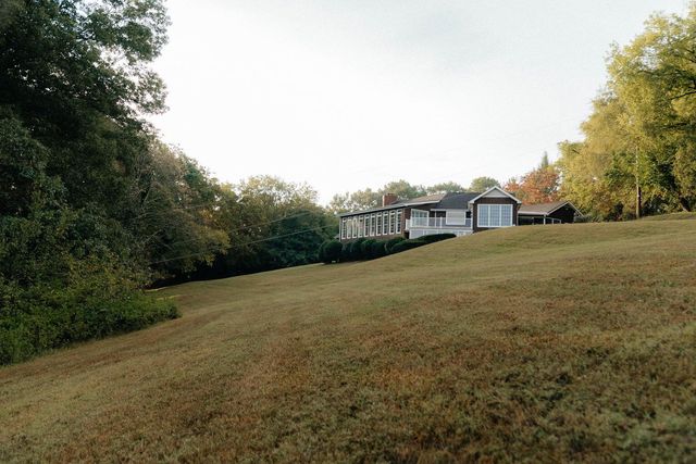 7322 Noah Reid Road, Chattanooga, TN 37421