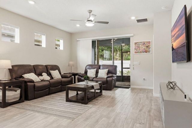 13640 SPLASHING ISLA DRIVE, Winter Garden, FL 34787