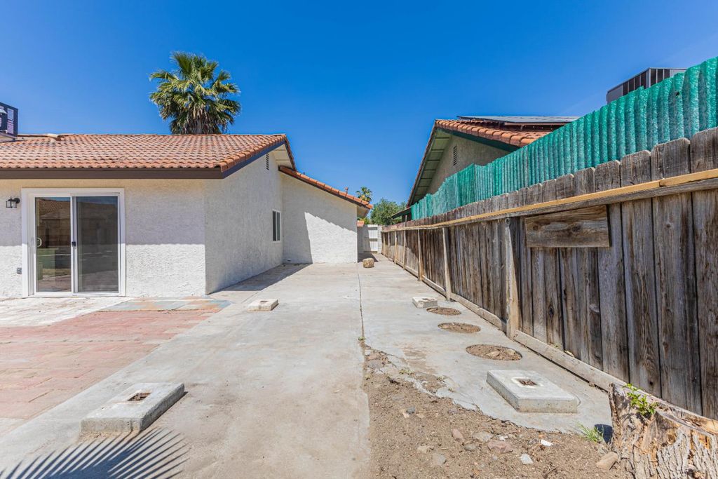 Image 21 of property listing at 116 Leyva Avenue, Firebaugh, CA 93622