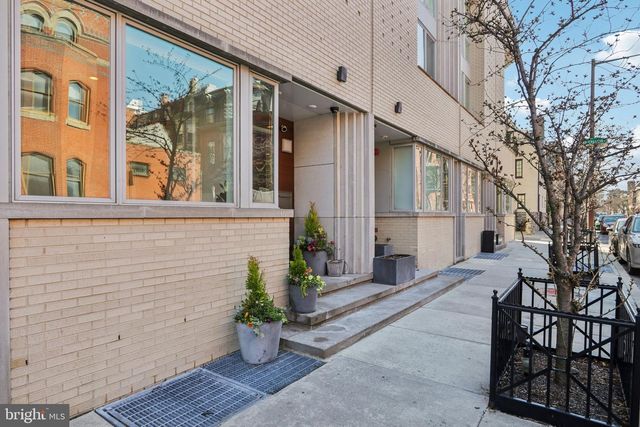 207 S 22ND ST, Philadelphia, PA 19103