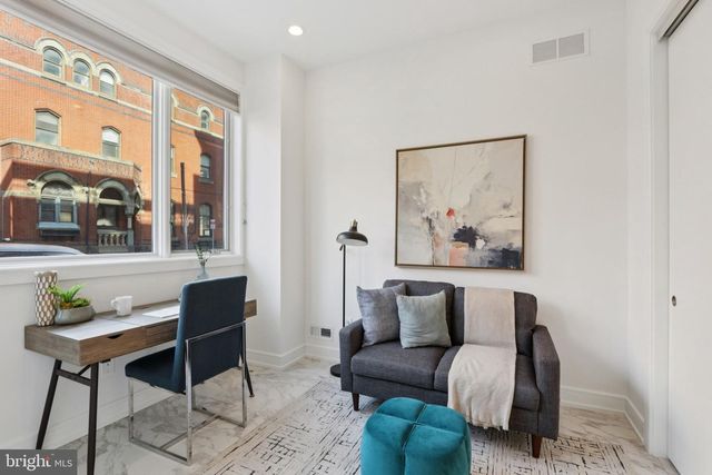 207 S 22ND ST, Philadelphia, PA 19103