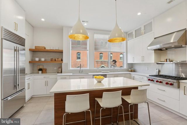 207 S 22ND ST, Philadelphia, PA 19103