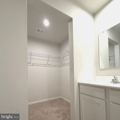 103 RHEA DR, Martinsburg, WV 25403
