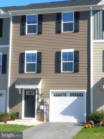 103 RHEA DR, Martinsburg, WV 25403