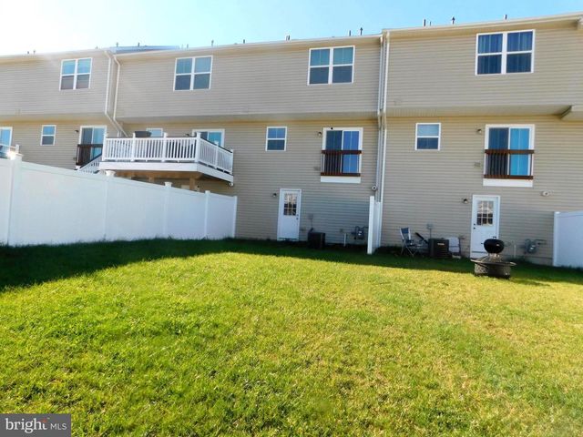 103 RHEA DR, Martinsburg, WV 25403