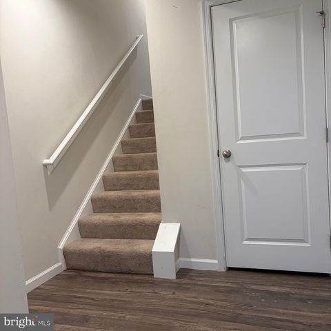 103 RHEA DR, Martinsburg, WV 25403