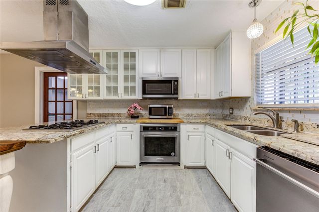 4018 S Blalock Road, Houston, TX 77080