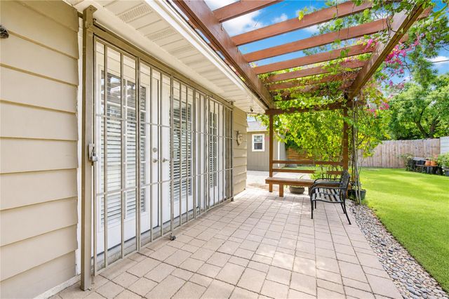 4018 S Blalock Road, Houston, TX 77080