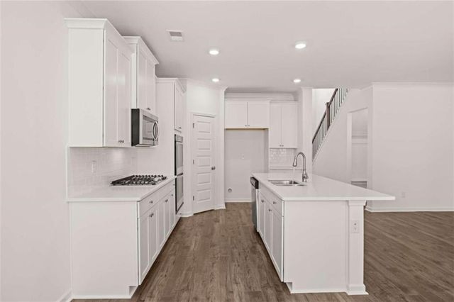 2067 Winged Elm Way, Lawrenceville, GA 30045