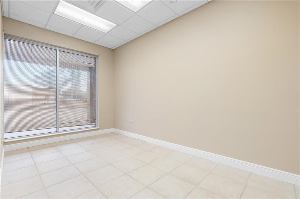 4080 Government Boulevard, Mobile, AL 36693 — photo 5