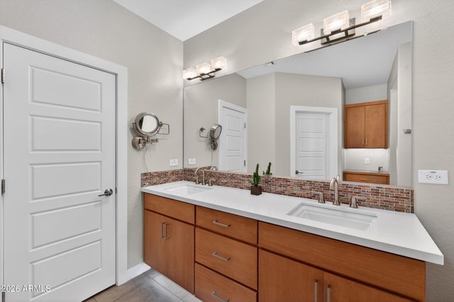 36131 N DESERT TEA Drive, Queen Creek, AZ 85140