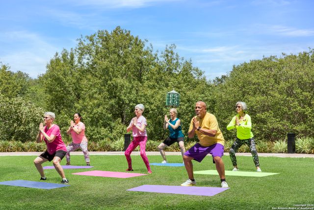 1 Towers Park Ln Apt 613, San Antonio, TX 78209