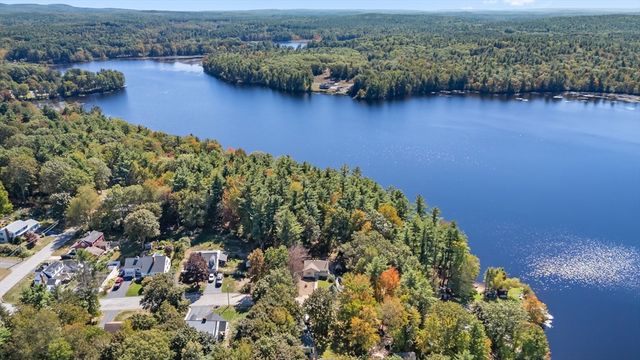 21 Plymouth St, Gardner, MA 01440