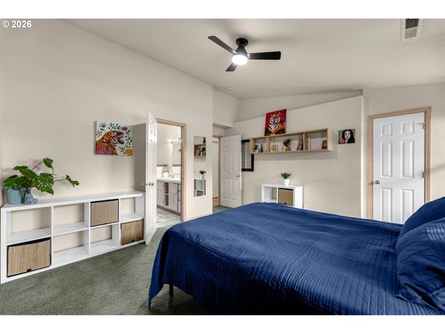 2701 WASHINGTON St, Vancouver, WA 98660
