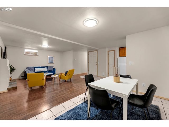 2701 WASHINGTON St, Vancouver, WA 98660