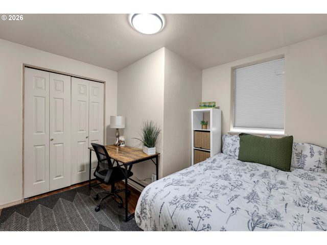 2701 WASHINGTON St, Vancouver, WA 98660