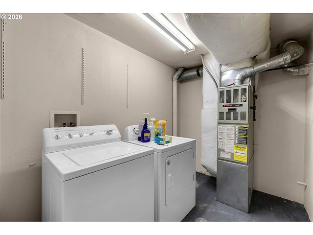 2701 WASHINGTON St, Vancouver, WA 98660