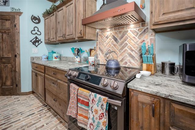 9220 120th Street, Noble, OK 73068