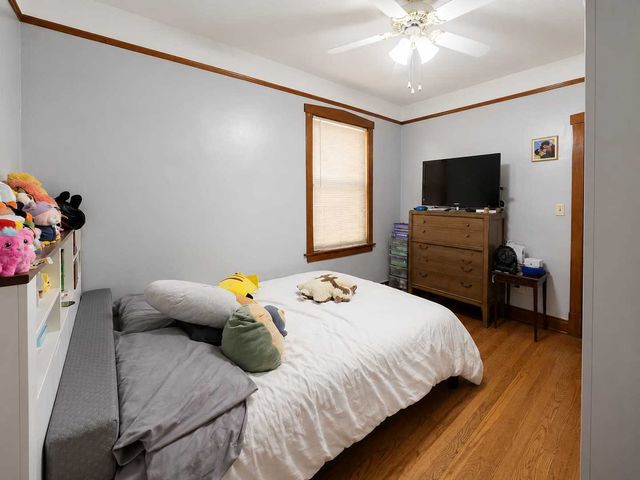 1819 East Avenue, Berwyn, IL 60402