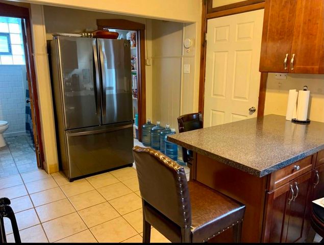 1819 East Avenue, Berwyn, IL 60402