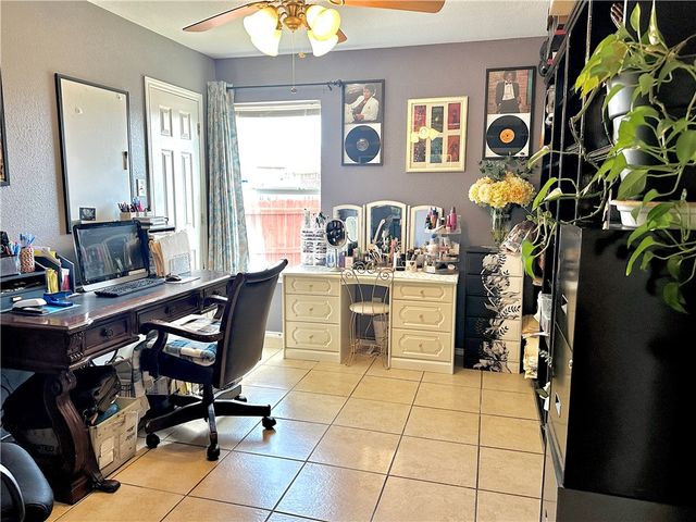 1004 Leah Drive, Troy, TX 76579