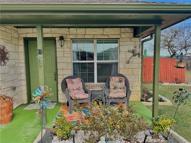 1004 Leah Drive, Troy, TX 76579
