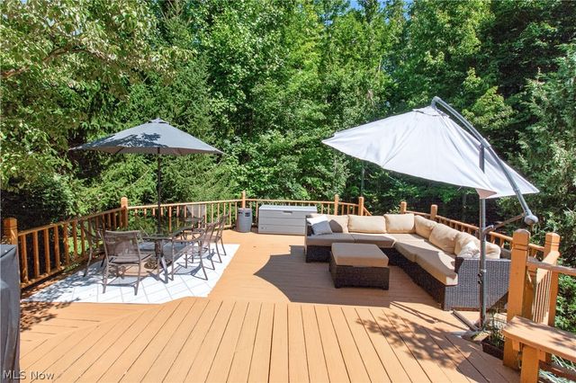 2931 Canterbury Court, Willoughby Hills, OH 44094