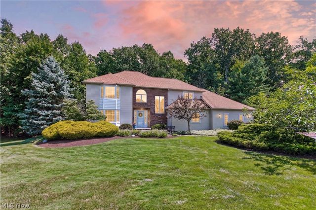 2931 Canterbury Court, Willoughby Hills, OH 44094
