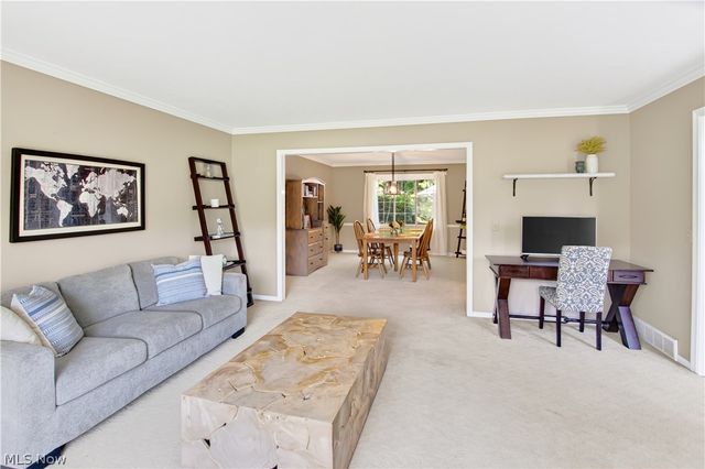 2931 Canterbury Court, Willoughby Hills, OH 44094