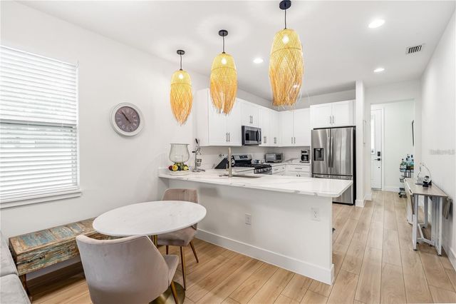 350 E 2ND AVENUE, New Smyrna Beach, FL 32169