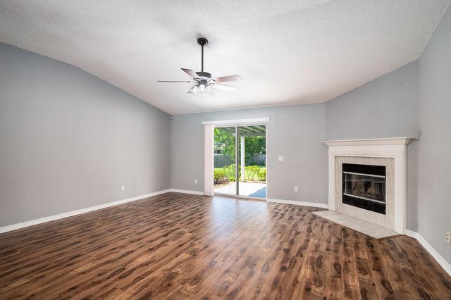 7292 Broadmoor Street, Navarre, FL 32566